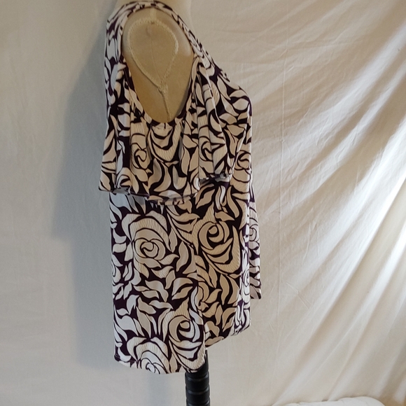 Coco Bianco Women's Cold Shoulder Black and White Floral Top Size L - Picture 3 of 11